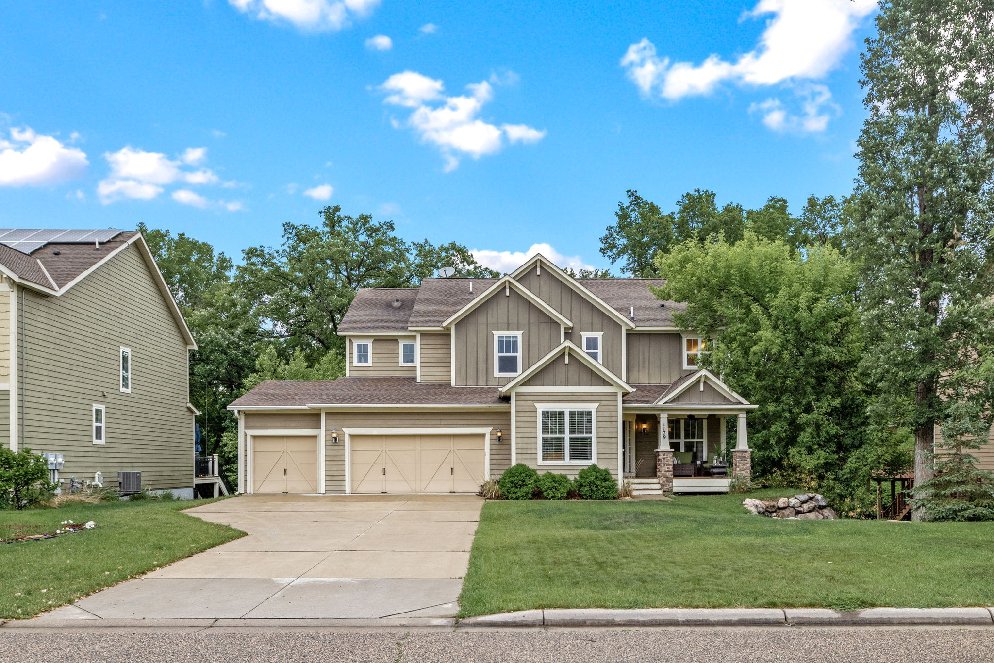 1179 Maple Lane W, Roseville, MN — Twin Home
